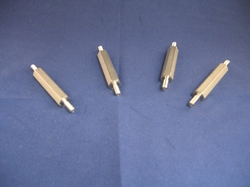 Head Riser (Set of 4) 